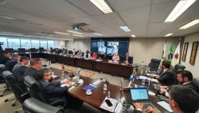 Conselho deliberativo da CONAMP realiza reunião em Brasília